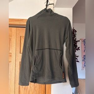 Melanzana Microgrid fleece- men’s small